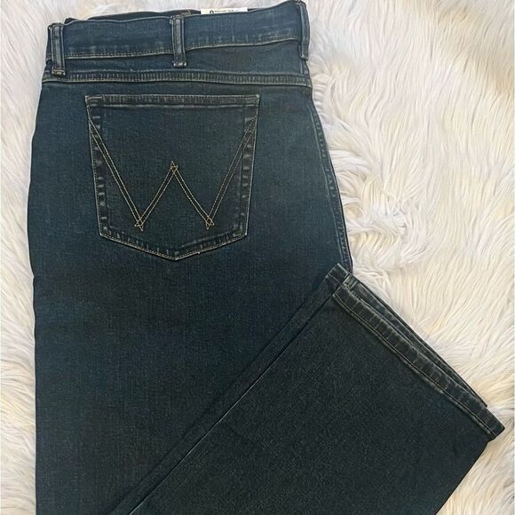 WRANGLER Men's Slim Straight Fit Jean male, Carolina Size 40X30 - Picture 12 of 13
